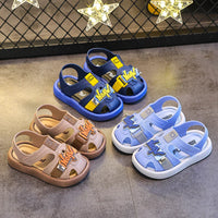 HKM-918995 Stylish and Comfortable Summer New Girls' Sandals with Soft Non-Slip Bottom, Unique Textured Beach Sandals for Children