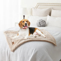 HKM-944979 Luxury Reusable Waterproof Cat and Dog Pee Mat Cover with Double-Sided Fur Sherpa and Coral Velvet Fleece
