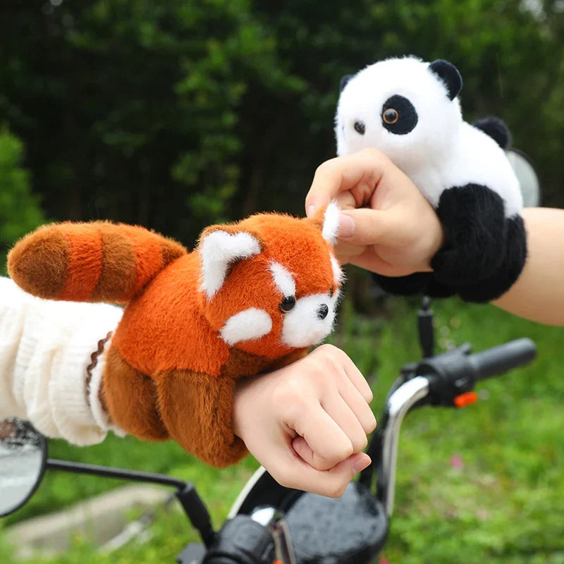 KTX-308819 Capybara Plush Toy - 20cm Curtain Holdback Ring, Hand Rattle, Animal Wristband, Slap Bracelet Huggers