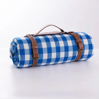 Oversized 2x2m Family Picnic Blanket: Waterproof Oxford Mat for Outdoor Adventures Portable, Washable, and Built to Last.