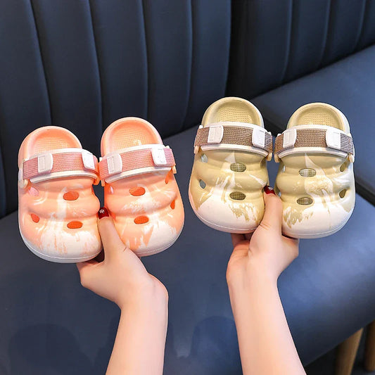 HKM-689619 Summer Wholesale Cute Leather Casual Shoes with Stock Availability Soft Sole Non-Slip Cartoon Baby Buckle Toddler Sandals