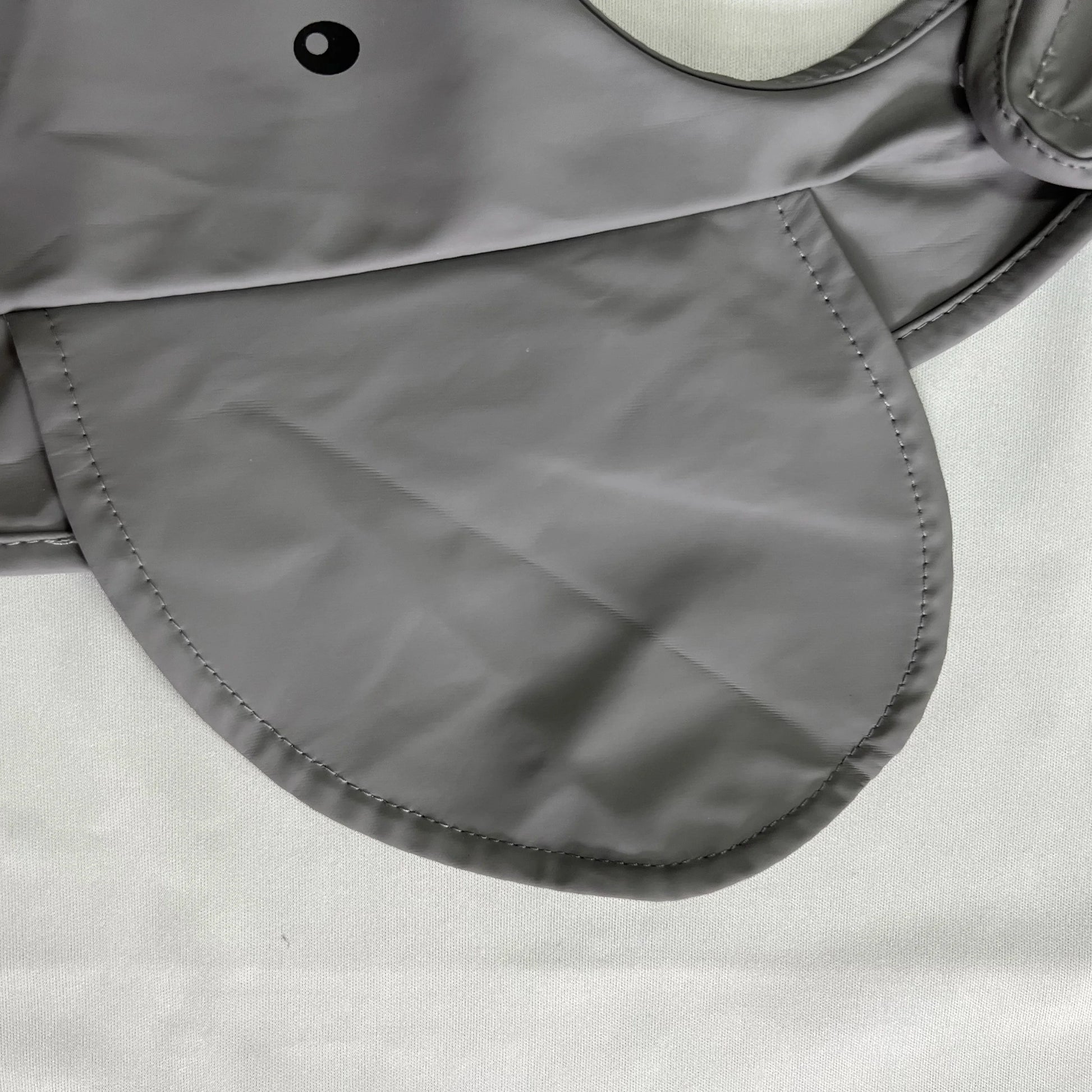 HKM-818387 Wholesale Food Grade Silicone Eating Bibs Baby Feeding Bibs