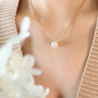 HKM-461395 Fashion Jewelry Gold Plated Freshwater Pearl Necklace Stainless Steel Chain Link Natural Pearl Pendant Necklace