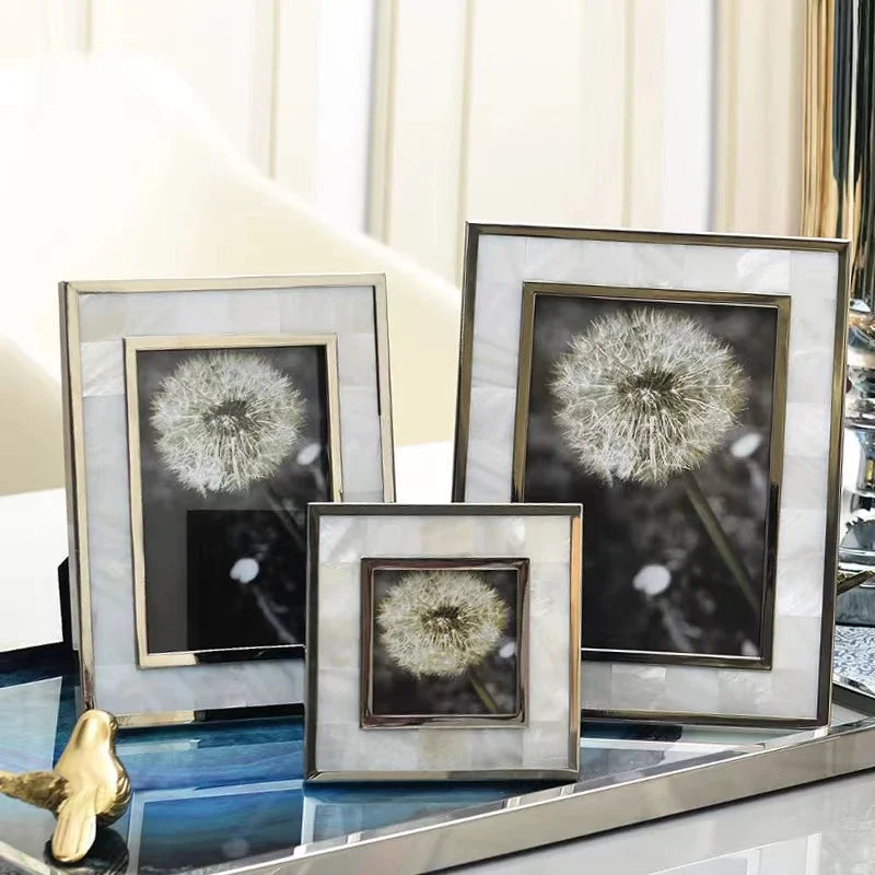 KTX-440467 Natural White Shell Photo Frame for 6/7/8 Inch Photos - Creative Desktop Decoration