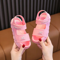 HKM-886227 Perfect Beach and Casual Wear Lightweight Summer Kids' Sandals Breathable Mesh Sports Sandals with Soft Soles