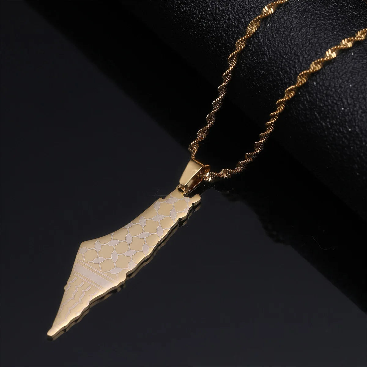 HKM-871571 Inspire Jewelry Hot Selling Wholesale 18K Gold Plated Stainless Steel Israel and Palestine Map Pendant Necklace for Women Men