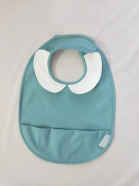 HKM-654547 Hot Selling Waterproof Baby Bibs Children's Smocked Clothing With Pocket Play Lace Baby Bibs