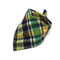 HKM-0035389 Scottish Style Spring Cotton Triangle Scarf in Flannel Design