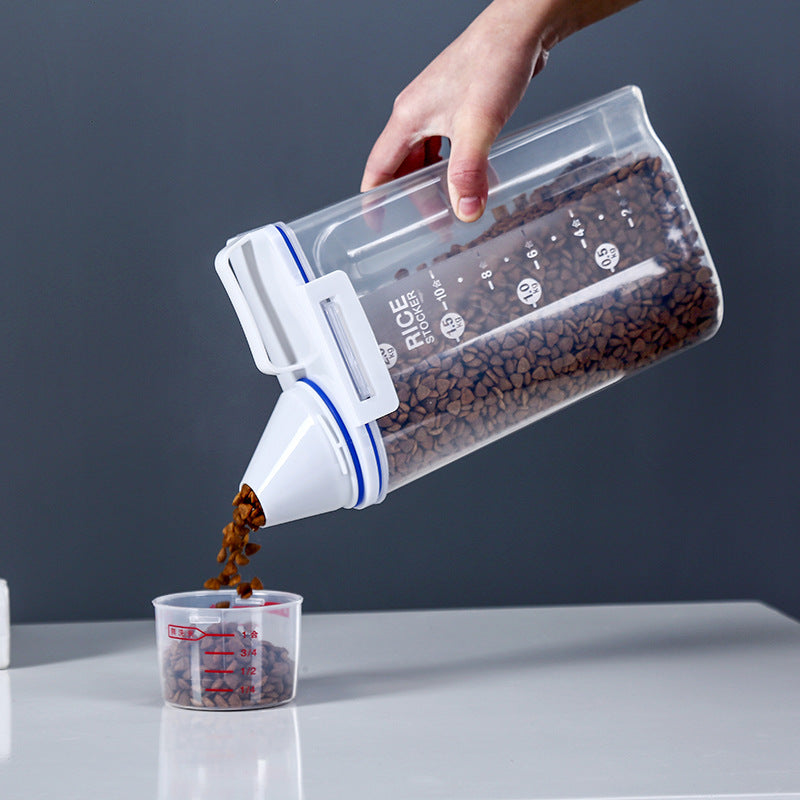 HKM-0093757 Hermetically Sealed Dog and Cat Food Storage Container with Handle and Measuring Cup