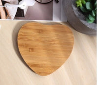 HKM-011859 Natural Heart Shape Bamboo Wireless Charging Pad - Eco-Friendly Design, 5W Fast Charging, Includes USB Cable