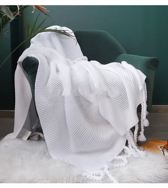 HKM-013139 Cozy Thick Acrylic Knitted Blanket with Tassels in Multiple Colors and Sizes