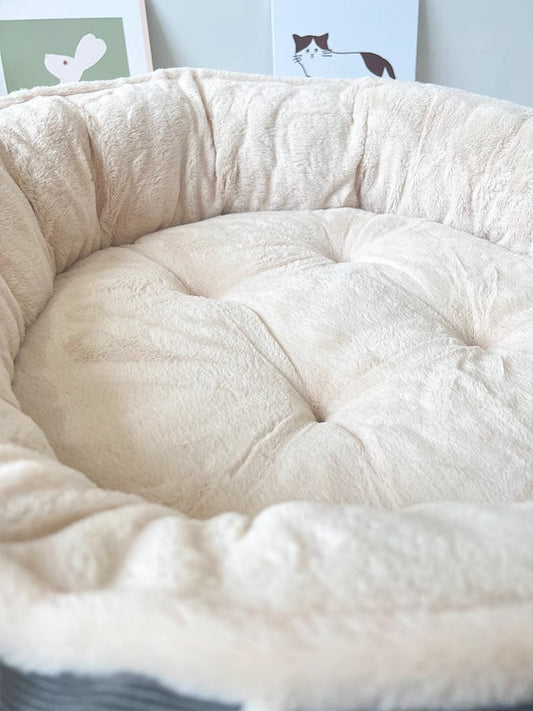 HKM-0136125 Cozy Gray Plush Dog Mat for Winter Comfort - Multiple Sizes Available