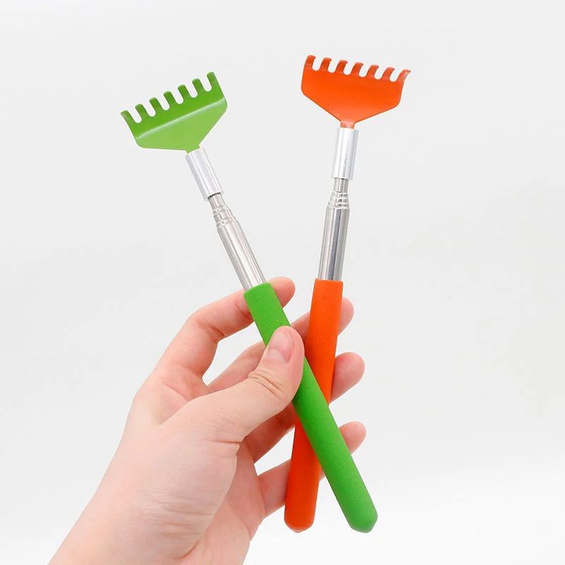 HKM-0160701 Retractable Cat Scratching Toy with Massage Brush – Durable Stainless Steel, 20CM to 68CM Length
