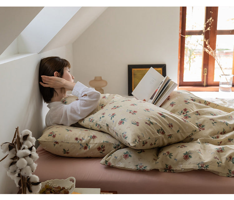 HKM-016595 Retro Floral Cotton Bed Sheet Quilt Cover Bedding Set - Available in Multiple Sizes