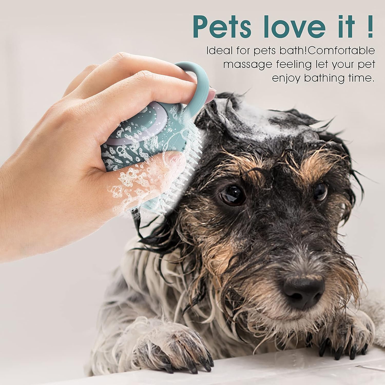 HKM-0199101 Soft Silicone Pet Grooming Brush with Shampoo Dispenser for Dogs and Cats