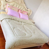 HKM-020051 Extra Thick Bean Green Chemical Fiber Quilt for All Seasons