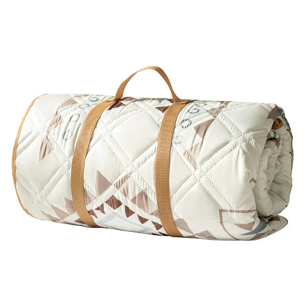 HKM-020563 Versatile Large Waterproof Green Oxford Cloth Mat for Outdoor Activities, Hiking, and Picnics