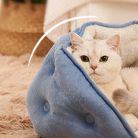 HKM-0207421 Warm Semi-Enclosed Plush Litter Mat for Cats in Beige and Blue