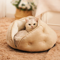 HKM-0207421 Warm Semi-Enclosed Plush Litter Mat for Cats in Beige and Blue