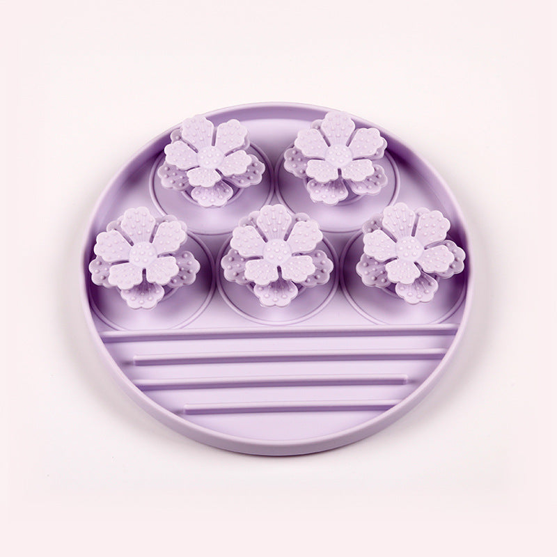 HKM-0213309 Silicone Pet Licking Pad Suction Bowl in Various Colors for Dogs and Cats