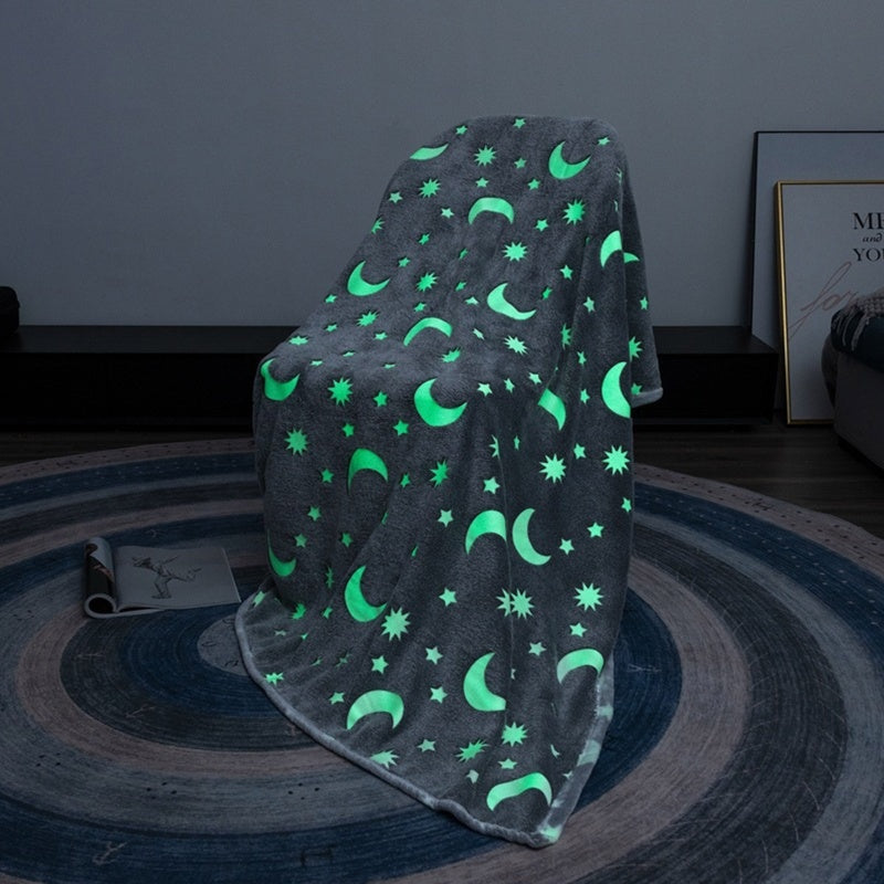 HKM-022355 Double-Sided Fluorescent Flannel Blanket - Soft Polyester, 152x127CM, Multiple Color Designs Available