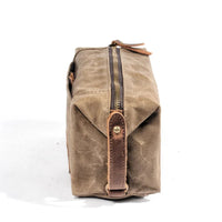 HKM-022419 Waterproof Canvas and Cowhide Leather Men's Toiletry Handbag 23cm x 8.5cm x 13cm