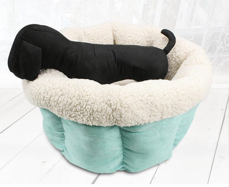 HKM-0241981 Cozy Plush Pet Nest for Small Animals - Size 46x40x23cm