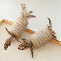 HKM-0291773 Durable Cat Toy with Feather and Hemp Rope for Scratching and Claw Grinding