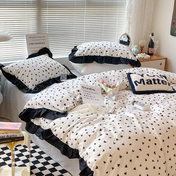 HKM-029267 French Light Luxury Princess Cotton Four-Piece Bedding Set with Vintage Floral Lace Designs