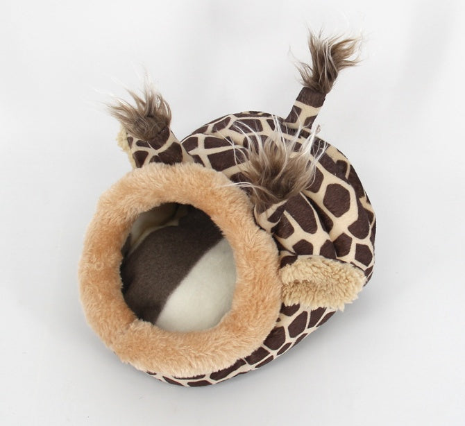 HKM-0299965 Cozy Cotton Nest for Mini Pets, Ideal for Guinea Pigs and Small Dogs