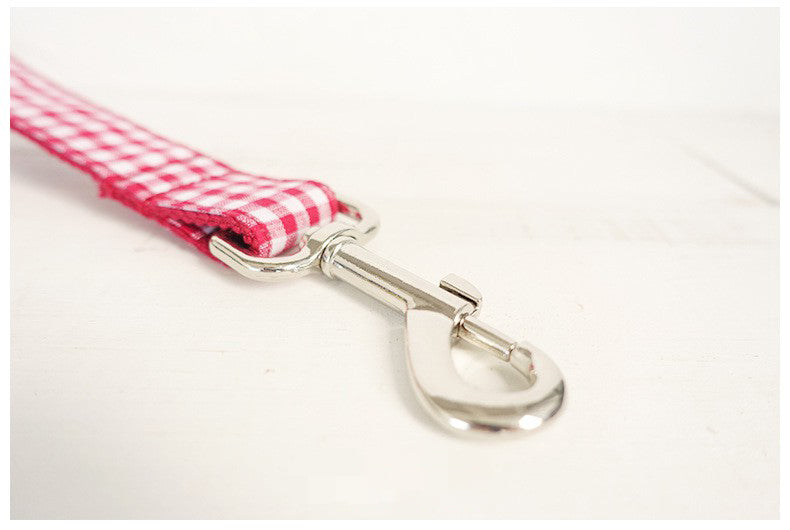 HKM-0311229 Red Polyester Pet Traction Rope with Dining Lattice Design