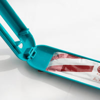 HKM-0315197 Cat Spoon Feeder with Silicone Seal for Easy Pet Food Serving