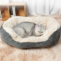 HKM-0317245 Plush Oval Kennel Mat for Cats and Dogs – Cozy Winter Sleeping Solution