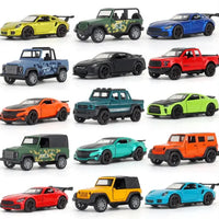 HKM-033363 1:36 Scale Pull Back Alloy Diecast Car Toy for Collectors and Kids