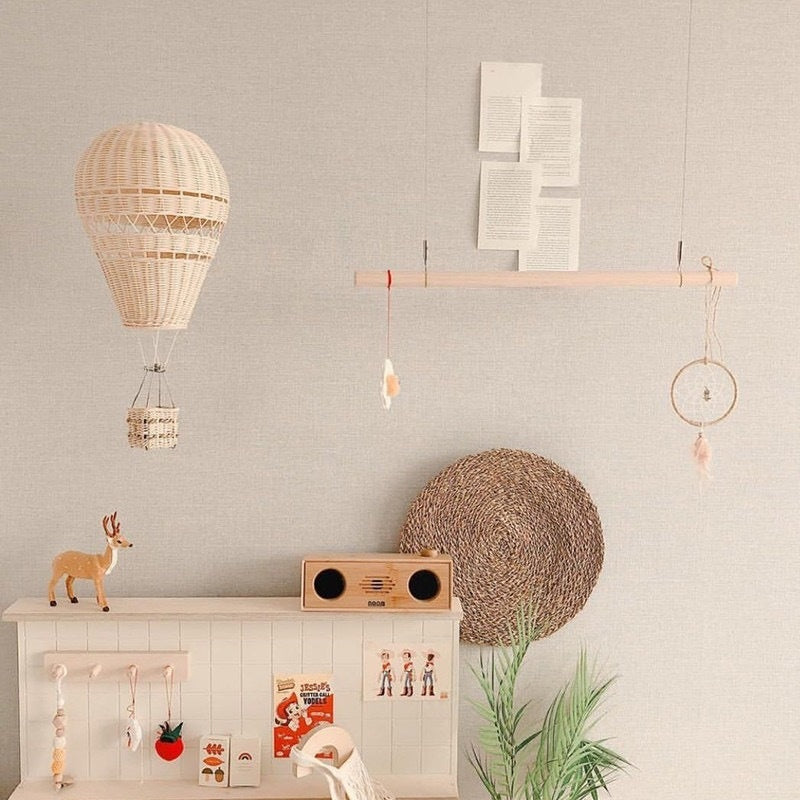 HKM-033811 Handmade Woven Hot Air Balloon Decoration for Children’s Photography Props - Large Size 35x25