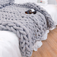 HKM-034643 Handmade Chenille Knitted Yarn Sofa Cover Blanket in Various Colors and Sizes