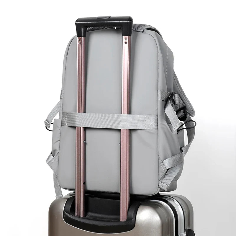 HKM-035091 Large Capacity 17 Inch Polyester Backpack for College and Travel, Ideal School Bag for Men