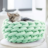 HKM-0357181 Cozy Cotton Knitted Round Cat Basket Bed - Soft Woven Pet Nest for Small Dogs and Cats