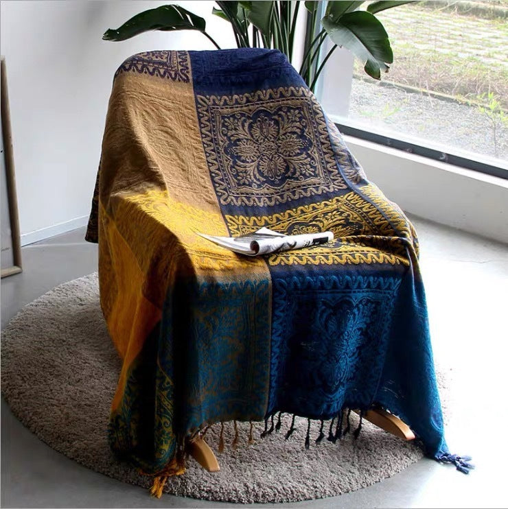 HKM-041619 Nordic Folk Style Fullcover Chenille Sofa Blanket - Polyester, Available in Blue and Red, Sizes 150x190 cm and 220x260 cm
