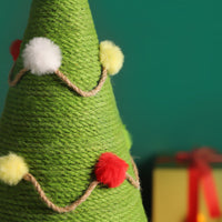 HKM-0424509 Christmas Tree Minimalist Cat Climbing Frame – Fashionable, Wear-Resistant Sisal Design