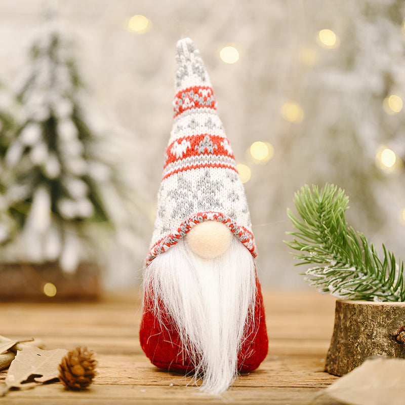 HKM-043539 Forest Elderly Doll Ornaments with Snowflake Knitted Hats for Christmas Decoration - 19cm, Non-Woven Fabric