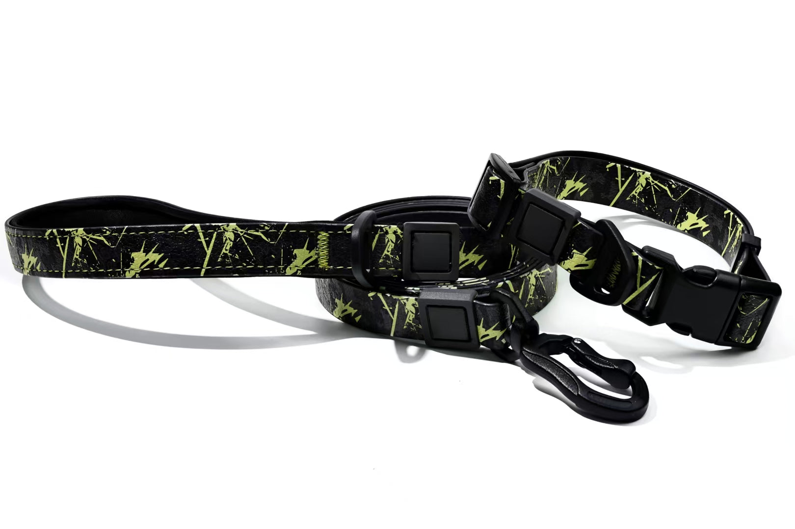 HKM-0436541 Camouflage Embossed Pet Leash Set with Durable Waterproof Material for Outdoor Activities