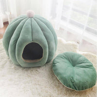 HKM-0475325 Cozy Semi-Enclosed Velvet Cat Nest for Deep Sleep - Large Size 40*48 cm