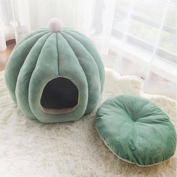 HKM-0475325 Cozy Semi-Enclosed Velvet Cat Nest for Deep Sleep - Large Size 40*48 cm