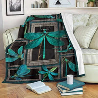 HKM-050515 3D Dragonfly Design Flannel Blanket for All Seasons