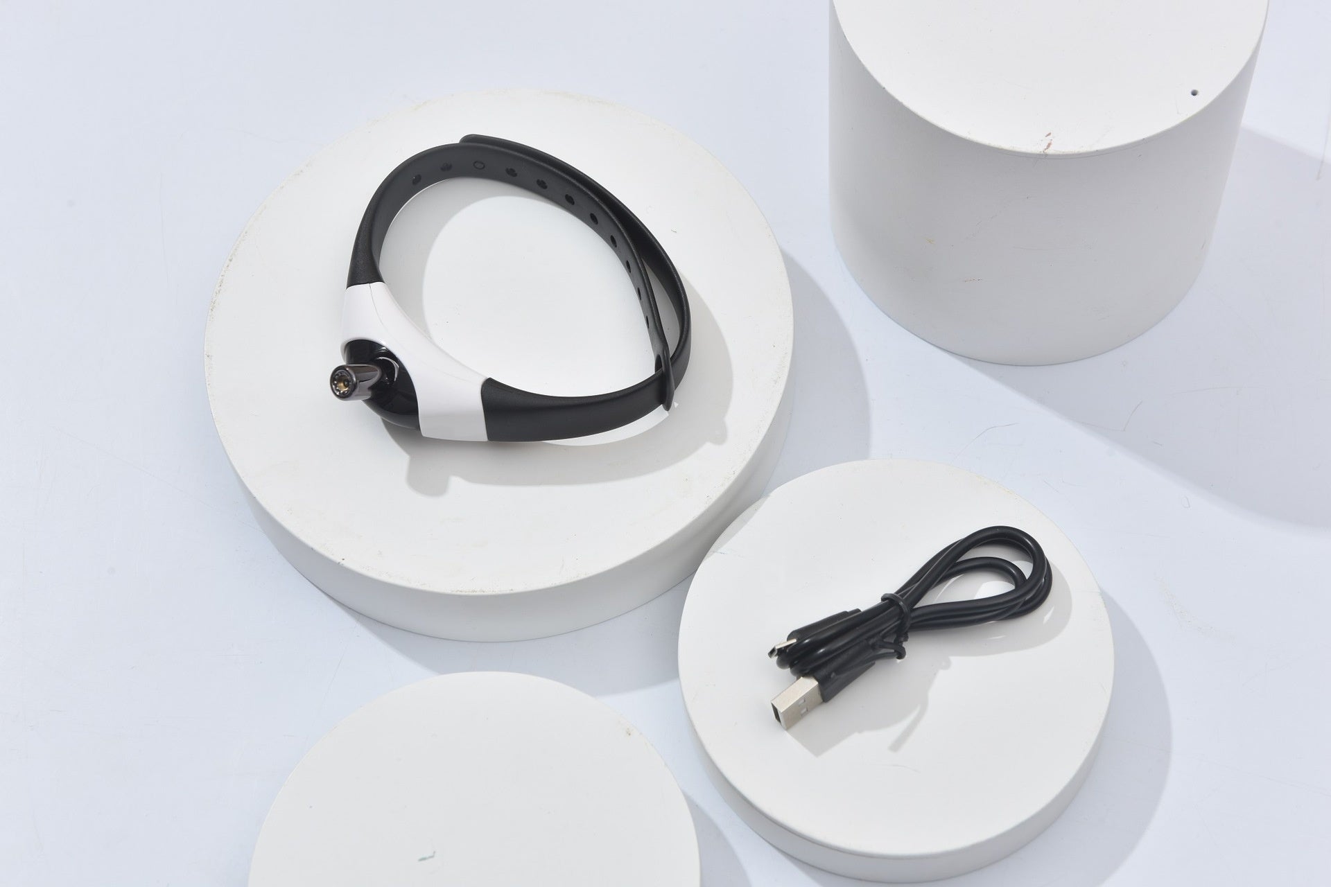 HKM-0542781 Black TPU Laser Toy Collar for Cats with Charging Cable