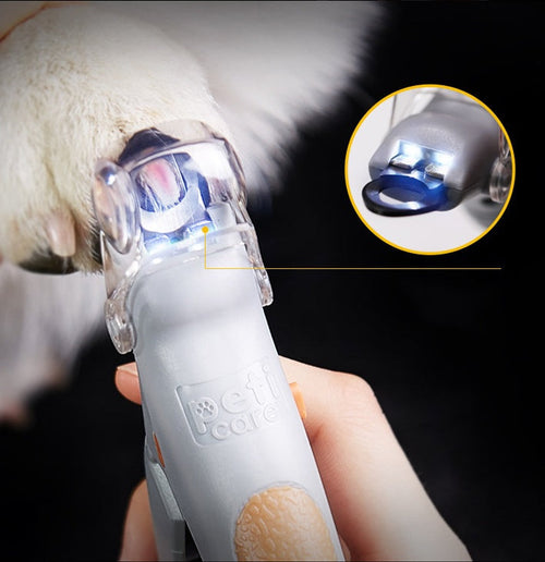 HKM-0544573 Bright LED Light Cat Nail Clippers with Wide Blade for Safe Nail Trimming