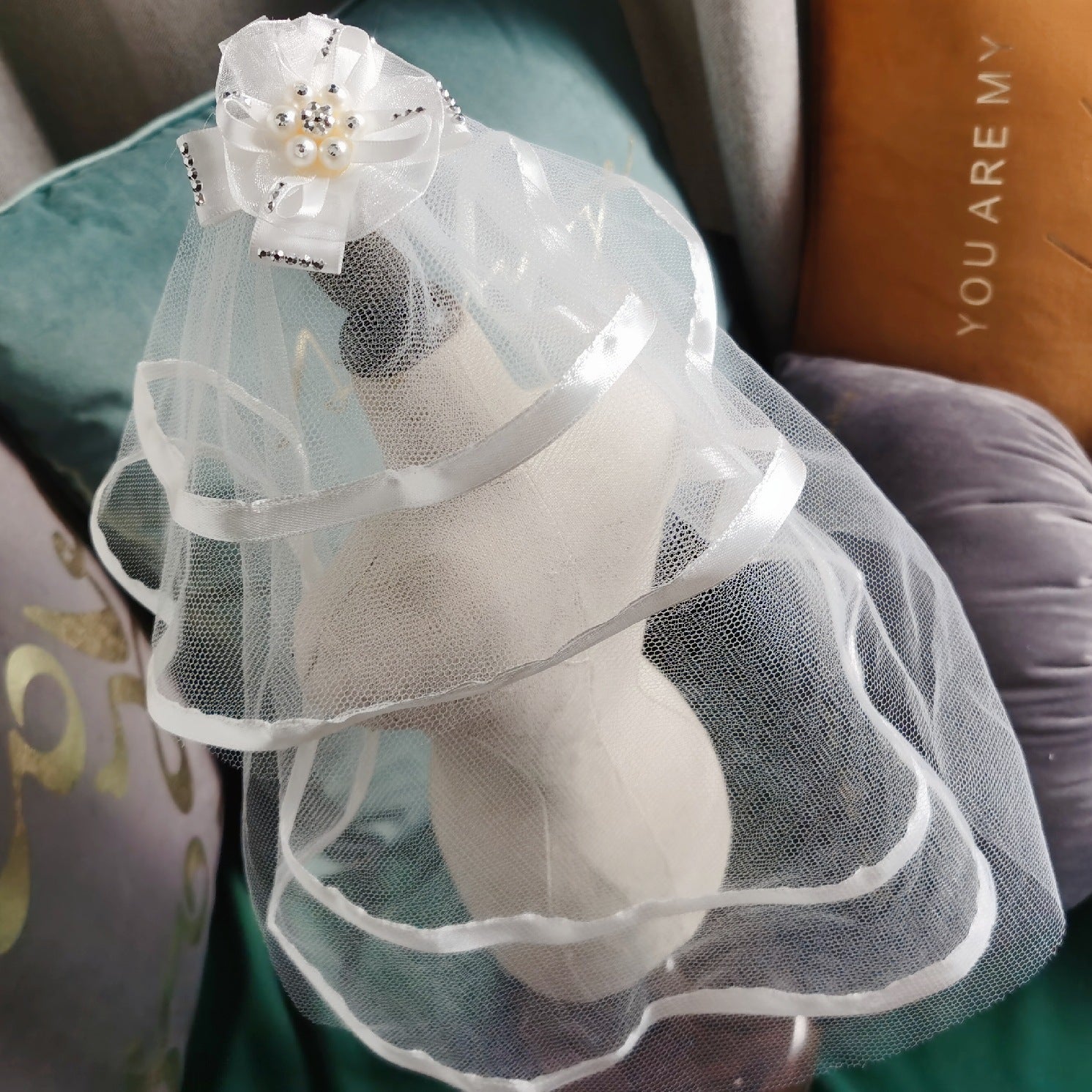 HKM-0548797 Princess Style Dog Hairpin Bow with Lace Veil Pet Accessory