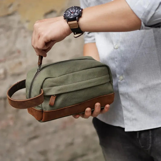 HKM-055187 Men's Vintage Canvas Waterproof Toiletry Bag with Zipper for Travel and Cosmetics Storage