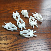 HKM-0552509 Parrot Fruit Basket and Vegetable Clips Feeder Set for Avian Nutrition